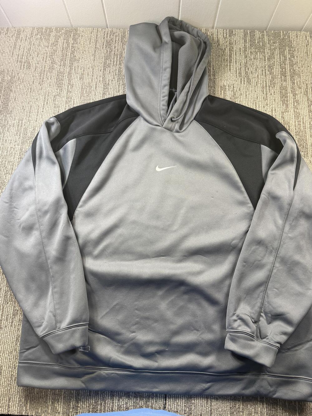 Nike Hoodie Mens Medium Gray Pullover Fleece Sweatshirt Swoosh Logo Athletic